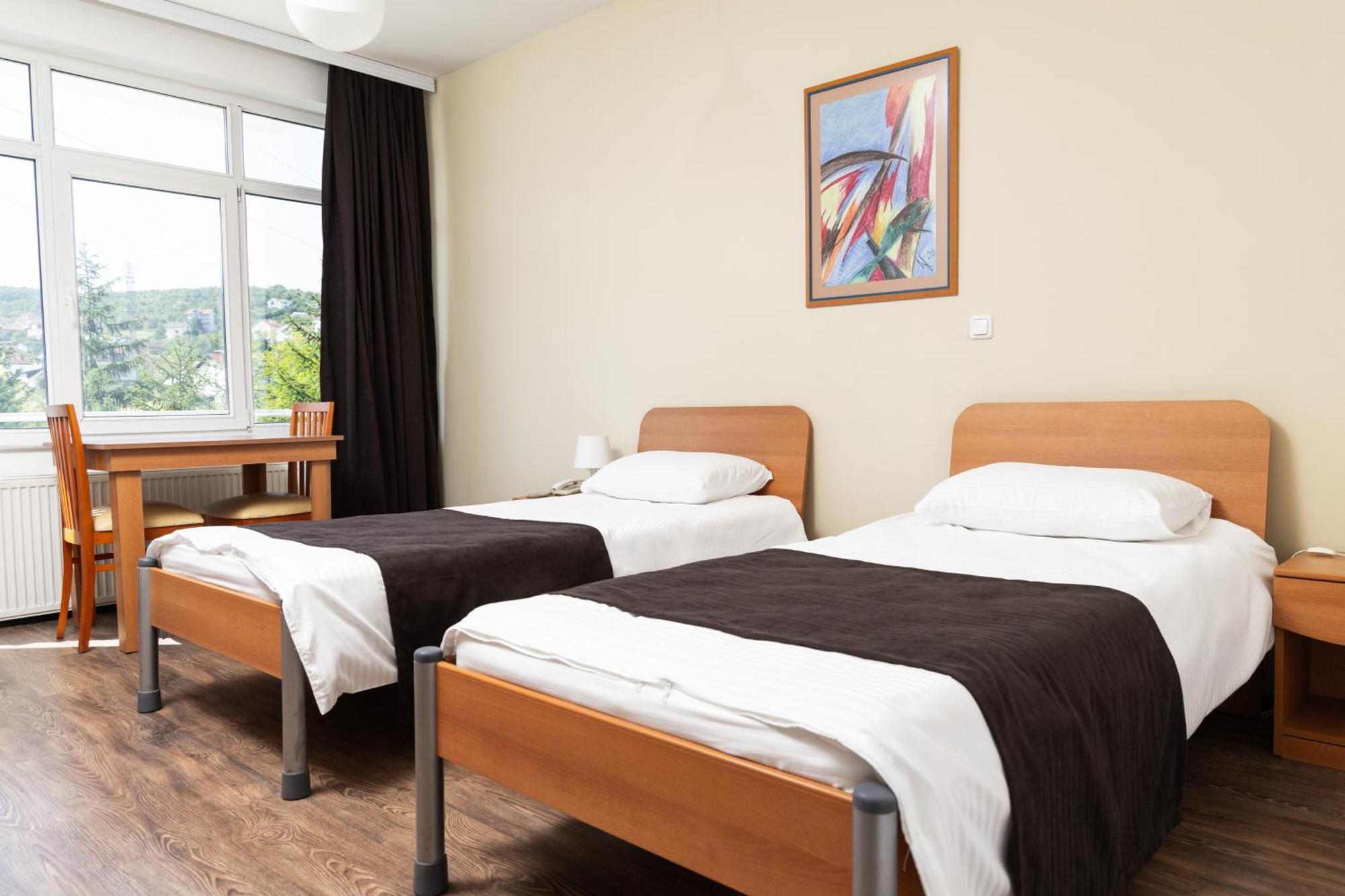 Hotel Luxor Pristina Extérieur photo